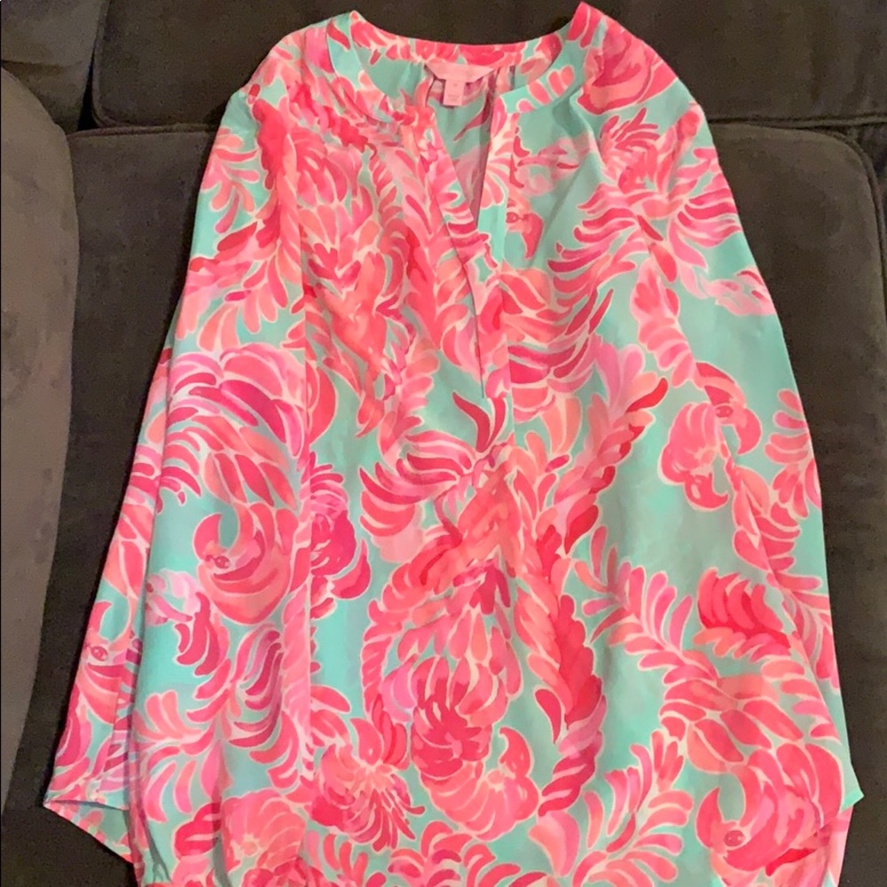 Lilly pulitzer pink and blue silk top size M